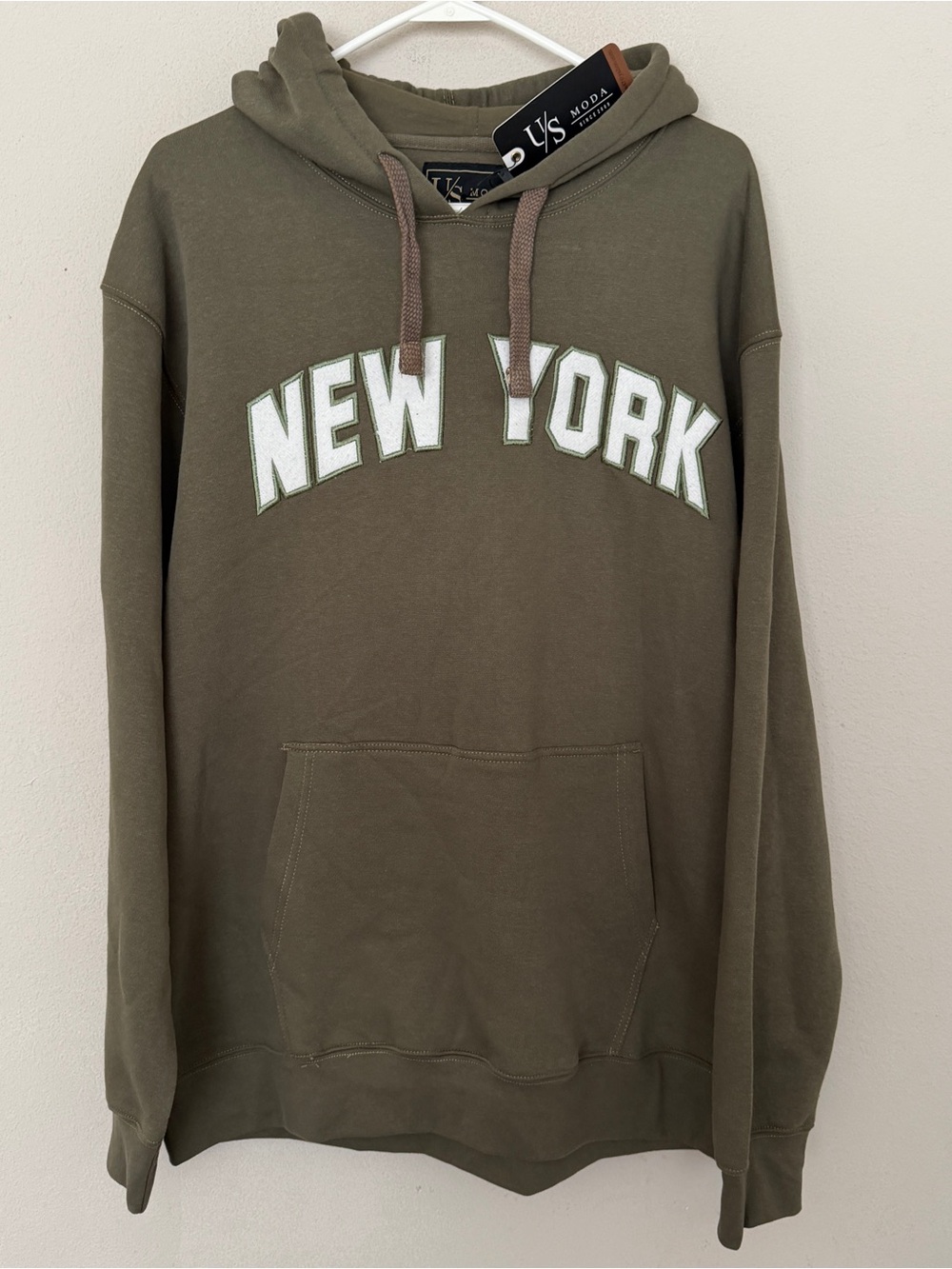 NWT- New York Graphic Embroidered Olive Green & White Pullover Hoodie Size 2XL